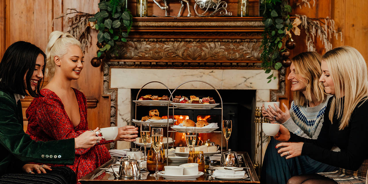 Afternoon tea with friends