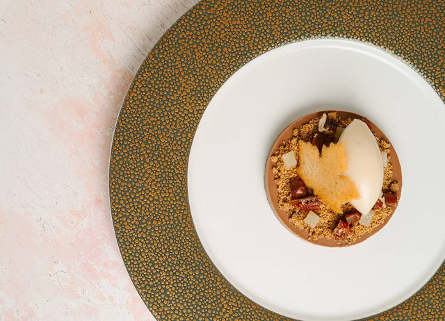 The Avenue Dine & Stay